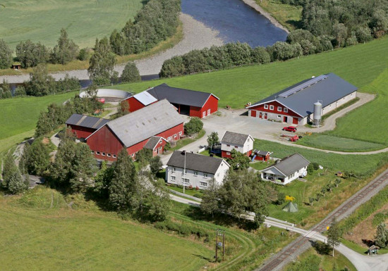 Photo of Kilnes farm in Trøndelag, Norway