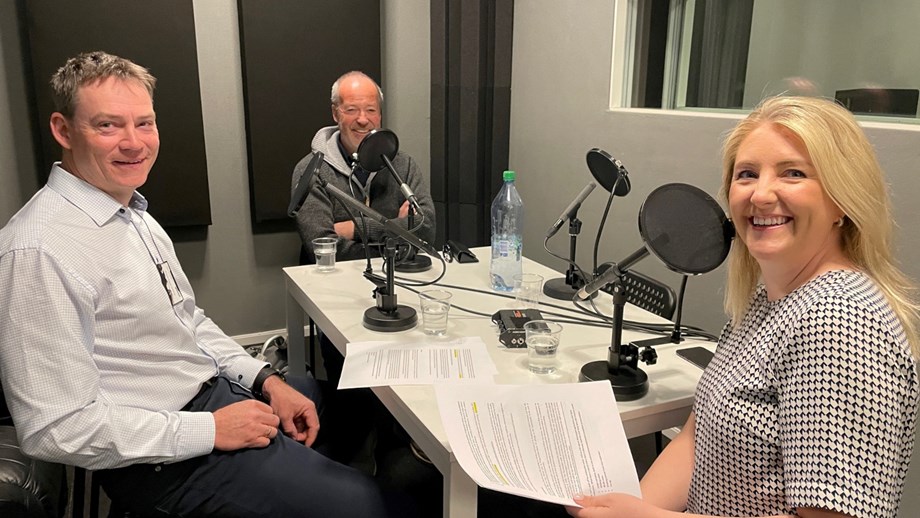 Photo from Geno podcast studio, from left: Trygve R. Solberg, Olav Østerås and Kate Stai.